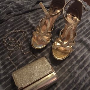 Gold heel and purse bundle